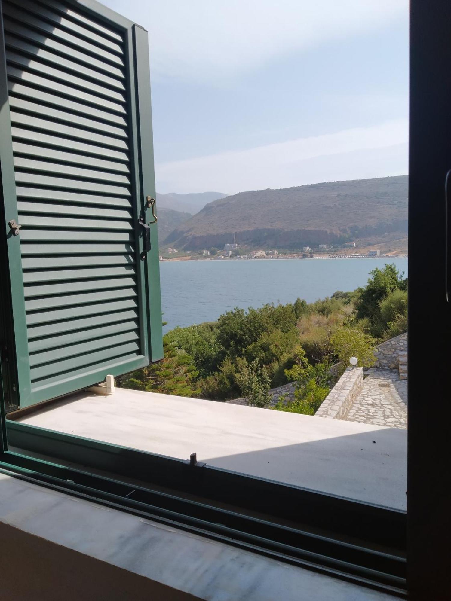 Aparthotel Vatoulia House Néon Oítilon Exterior foto